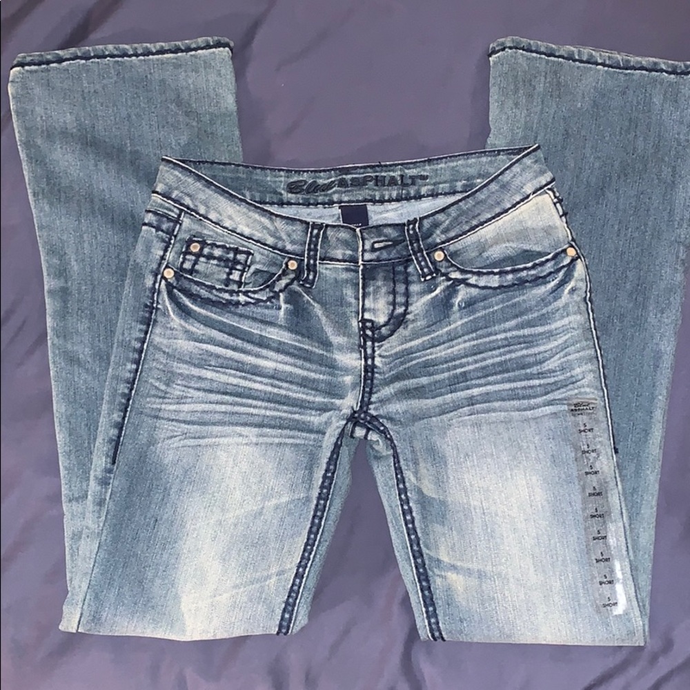 •NEW• Solid Boot Cut Blue Jeans